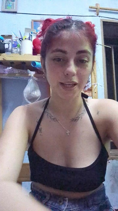 agustina66 live cam on Cam4