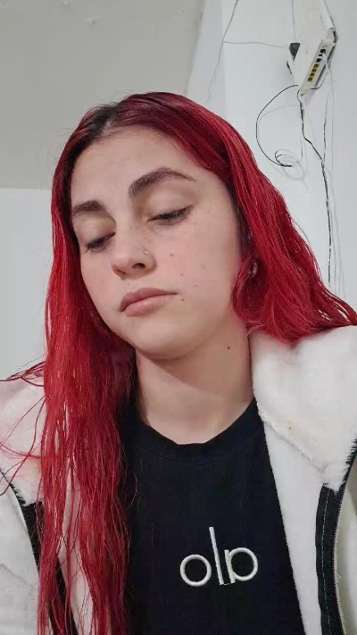 agustina66 live cam on Cam4