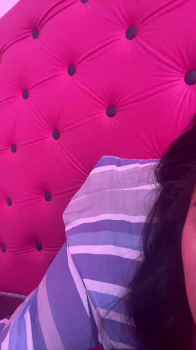 aguztima live cam on Cam4