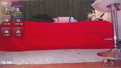 ailyn_rouss live cam on Cam4