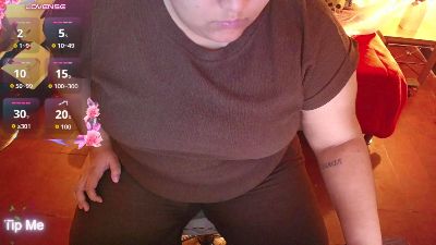 ailyn_rouss live cam on Cam4