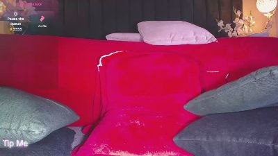 ailyn_rouss live cam on Cam4