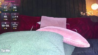 ailyn_rouss live cam on Cam4