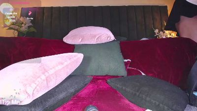 ailyn_rouss live cam on Cam4