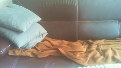 ainitier live cam on Cam4