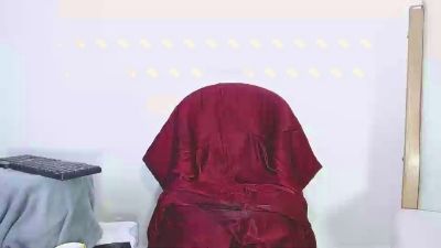 airam_miller live cam on Cam4