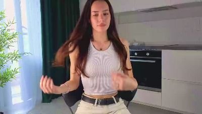 aisha_eilish live cam on Cam4