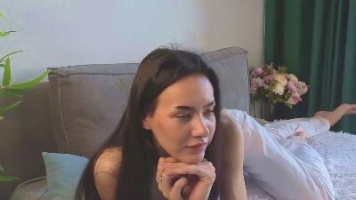 aisha_eilish live cam on Cam4