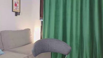 aisha_eilish live cam on Cam4