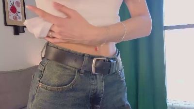 aisha_eilish live cam on Cam4