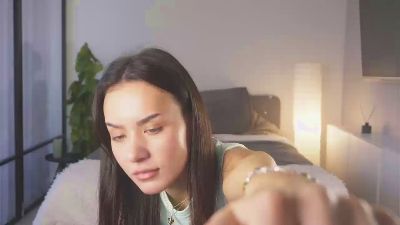 aisha_eilish live cam on Cam4