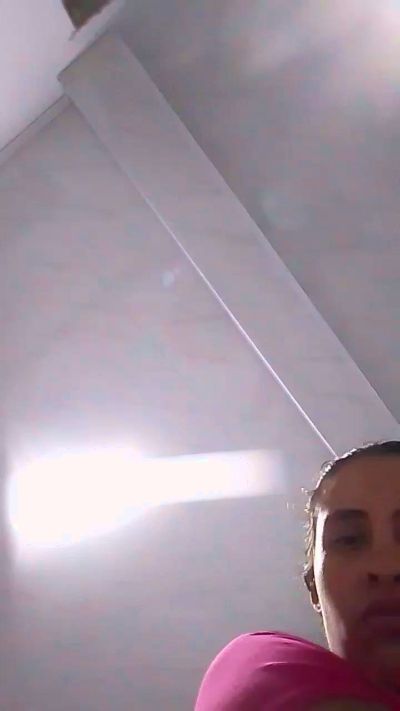 aisha_koswell33 live cam on Cam4