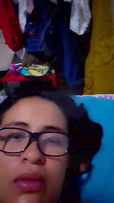aisha_koswell33 live cam on Cam4