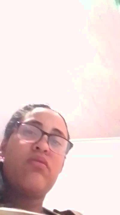 aisha_koswell33 live cam on Cam4