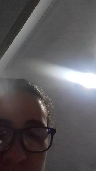 aisha_koswell33 live cam on Cam4