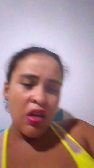 aisha_koswell33 live cam on Cam4