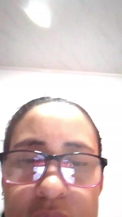 aisha_koswell33 live cam on Cam4