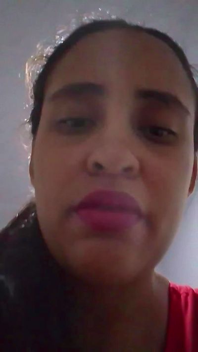 aisha_koswell33 live cam on Cam4