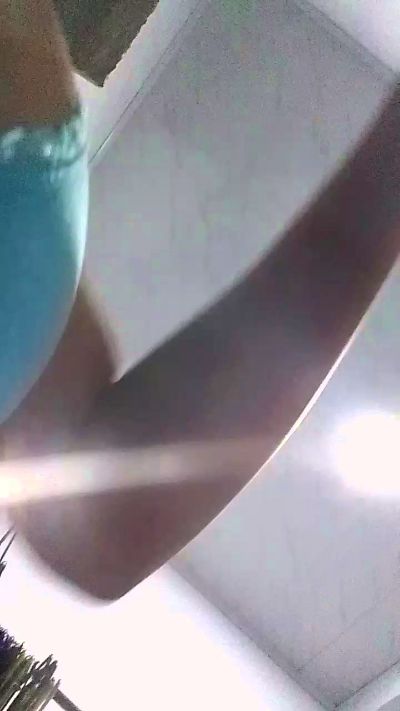 aisha_koswell33 live cam on Cam4