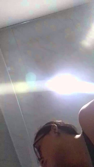 aisha_koswell33 live cam on Cam4