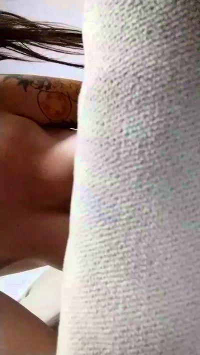 aitana38 live cam on Cam4