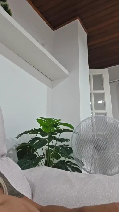 al7603 live cam on Cam4