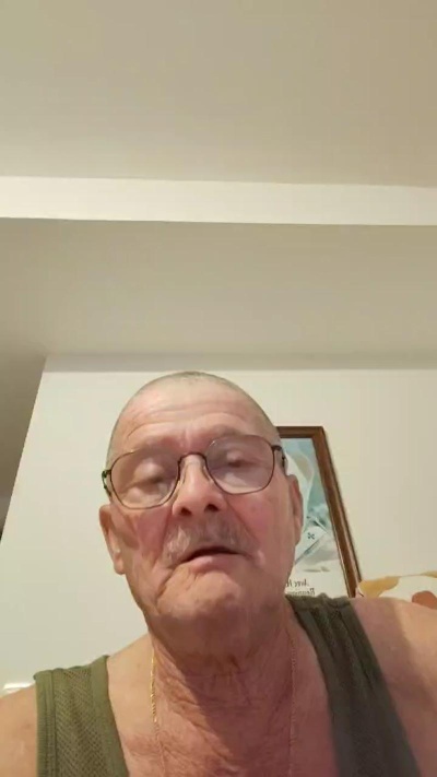 alain250 live cam on Cam4
