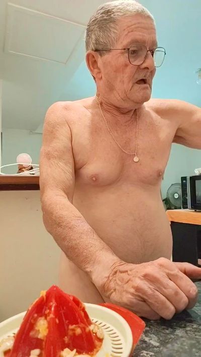 alain250 live cam on Cam4