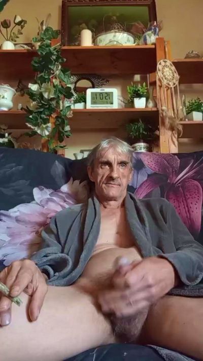 alain58_hot live cam on Cam4