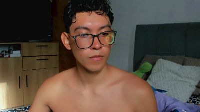 alan_scot8 live cam on Cam4