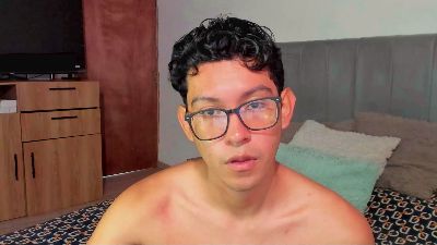 alan_scot8 live cam on Cam4
