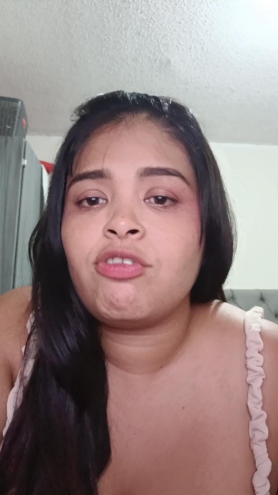 alana04 Live Cam on Cam4