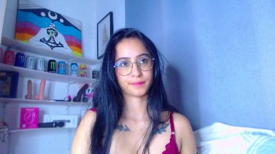 alanasaelm live cam on Cam4