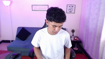 alancum7 live cam on Cam4