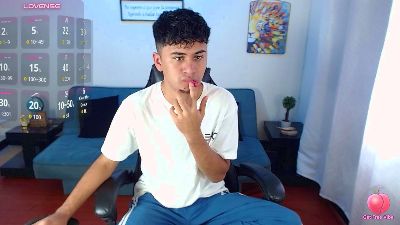 alancum7 live cam on Cam4