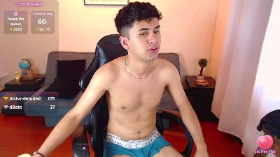alancum7 live cam on Cam4
