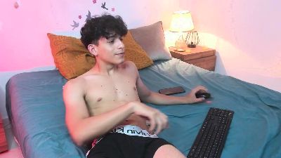 alazbel8 live cam on Cam4
