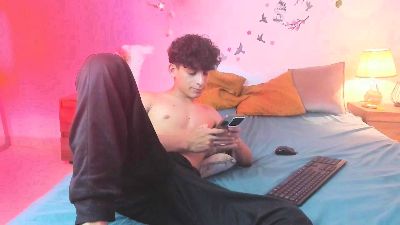 alazbel8 live cam on Cam4