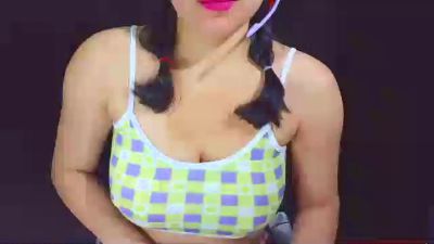 albavillanova live cam on Cam4
