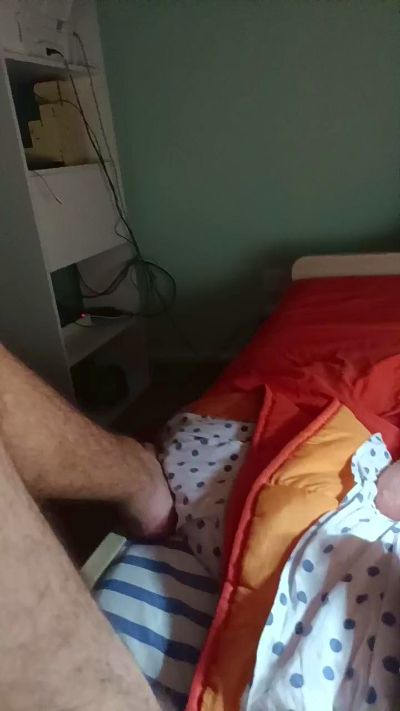 albert93hot live cam on Cam4