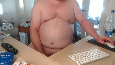 albusgiessenneu live cam on Cam4