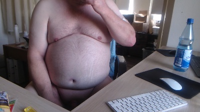 albusgiessenneu live cam on Cam4