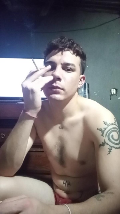 ale_20_xxx live cam on Cam4