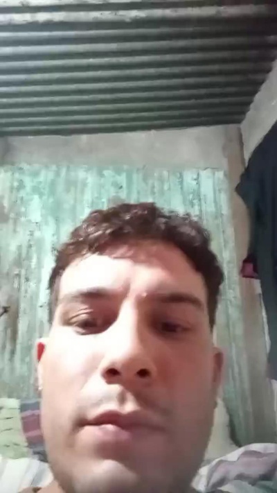 ale_20_xxx live cam on Cam4