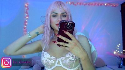 alee_lenoxxx live cam on Cam4