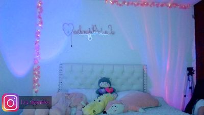alee_lenoxxx live cam on Cam4