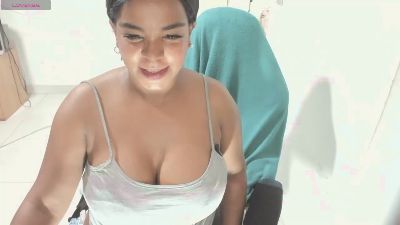 alejandra69xxx live cam on Cam4