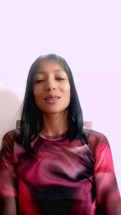 alejandracherry live cam on Cam4
