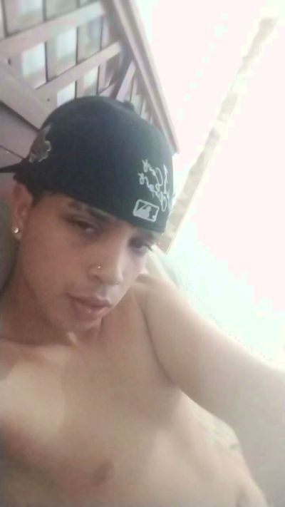 alejandro9088 Live Webcam on Cam4