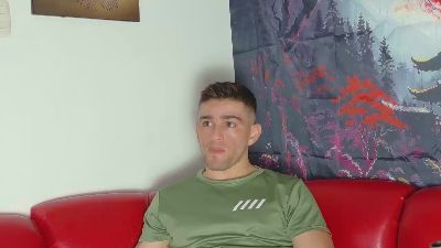alejandro_marin live cam on Cam4